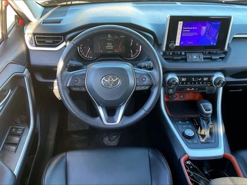 Used 2024 Toyota RAV4 Adventure image 5