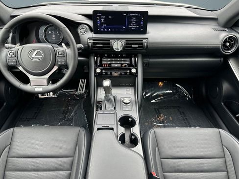 Used 2025 Lexus IS 350 F Sport w/ Navigation Package AWD/4WD image 17