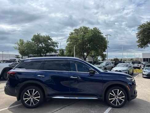 Used 2023 INFINITI QX60 Sensory AWD/4WD image 4