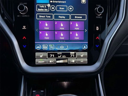 Used 2020 Subaru Outback Premium image 29