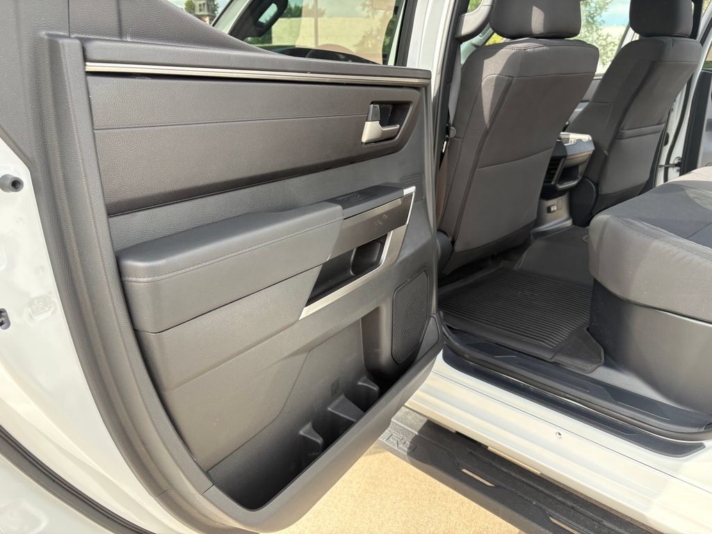 Used 2026 Toyota Tundra SR5 w/ SR5 Convenience Package AWD/4WD image 8