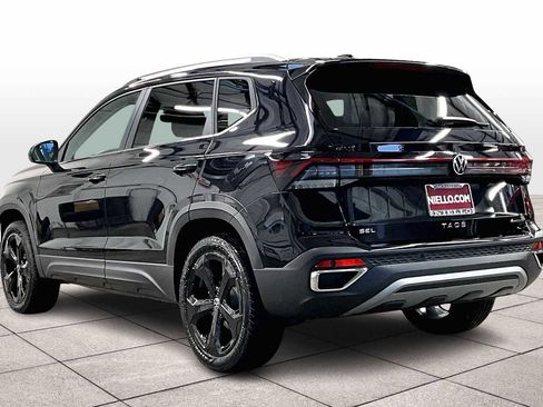 New 2026 Volkswagen Taos SEL image 3