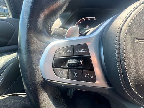 Used 2022 BMW X5 xDrive40i w/ M Sport Package AWD/4WD image 19
