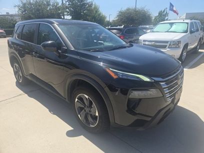 Used 2025 Nissan Rogue SV