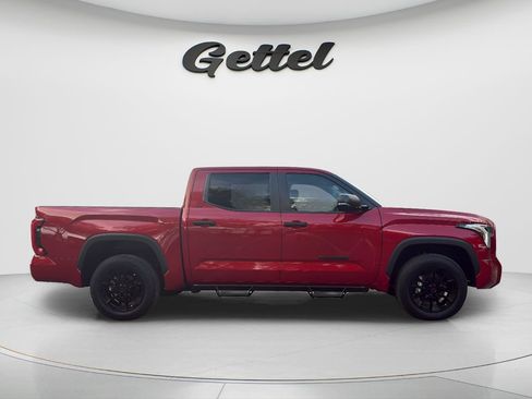 Used 2024 Toyota Tundra SR5 w/ SR5 Convenience Package RWD image 4