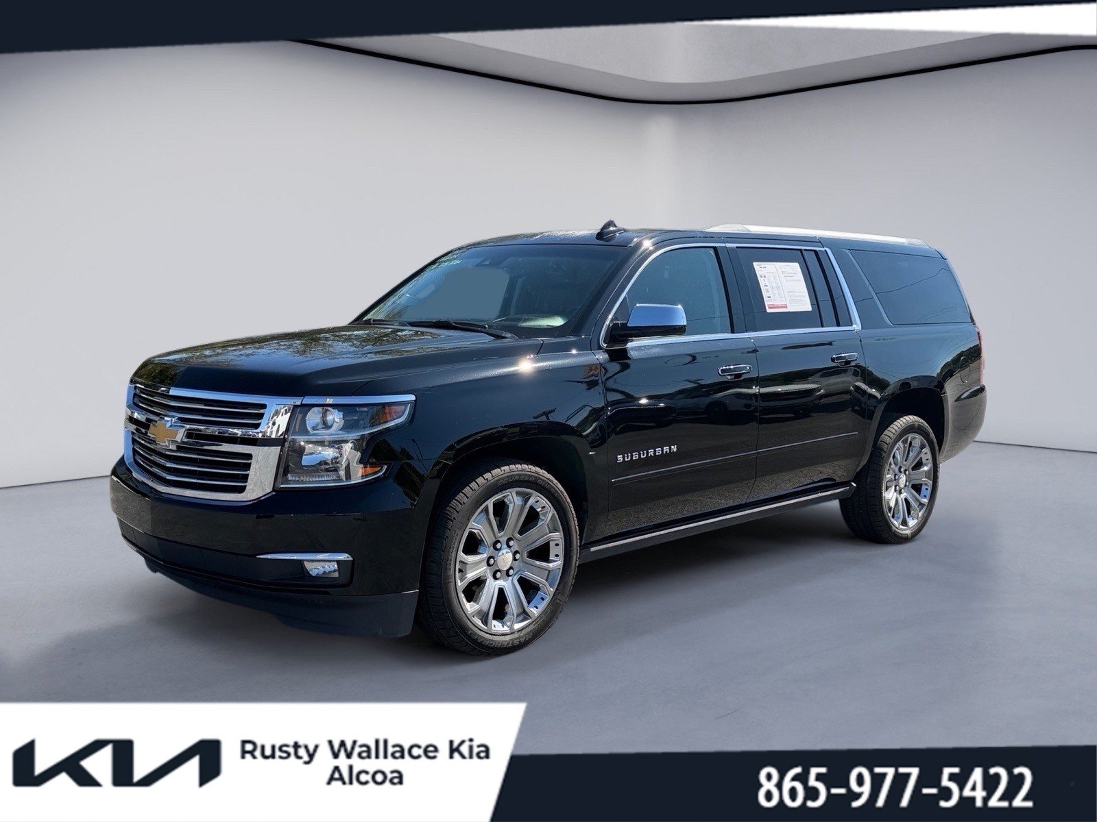 Used 2017 Chevrolet Suburban Premier AWD/4WD image 1