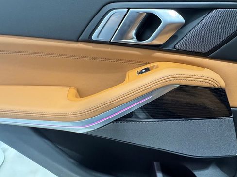 Used 2026 BMW X5 xDrive50e w/ M Sport Package image 22