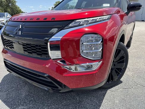 New 2026 Mitsubishi Outlander LE FWD image 9