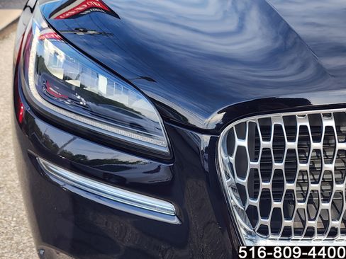 Used 2021 Lincoln Corsair AWD w/ Equipment Group 101A image 10