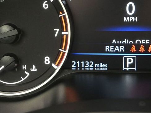 Used 2025 Nissan Altima 2.5 SR image 13