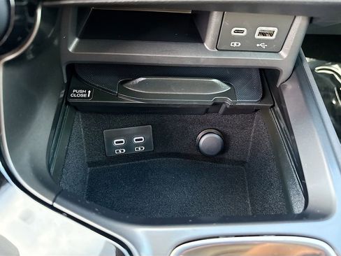 Used 2025 Lexus NX 350 F Sport image 31