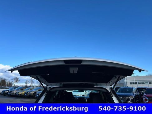 Used 2020 Chevrolet Traverse LS image 29