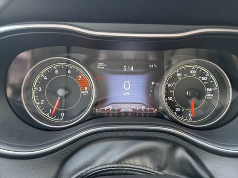 Used 2020 Jeep Cherokee Limited AWD/4WD image 7