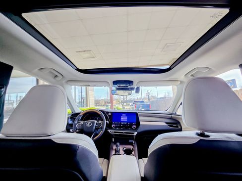 Used 2024 Lexus RX 350 AWD w/ Convenience Package image 2