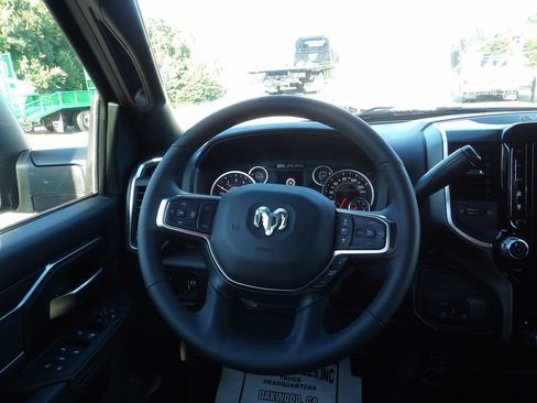 Used 2026 RAM 2500 Big Horn AWD/4WD image 20