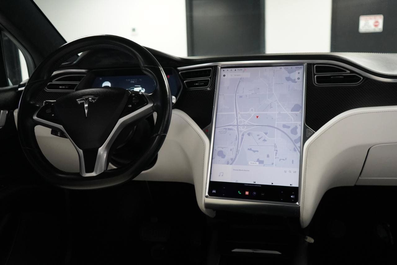 Used 2017 Tesla Model X 90D AWD/4WD image 12
