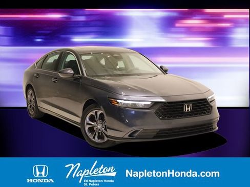 Used 2023 Honda Accord EX image 1