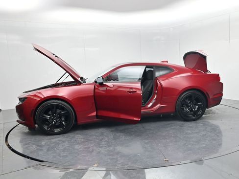 Used 2020 Chevrolet Camaro LT image 70