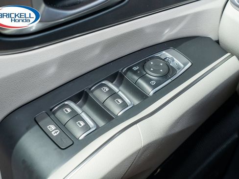 Used 2026 Kia Sorento EX w/ EX Premium Package FWD image 30