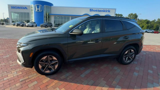 Used 2025 Hyundai Tucson SEL AWD/4WD image 7