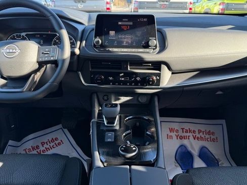 New 2026 Nissan Rogue SV image 25