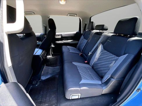 Used 2019 Toyota Tundra SR5 w/ TRD Off Road Package AWD/4WD image 21