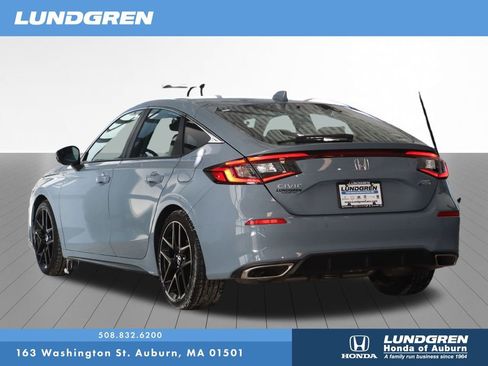 Used 2023 Honda Civic Sport Touring image 3