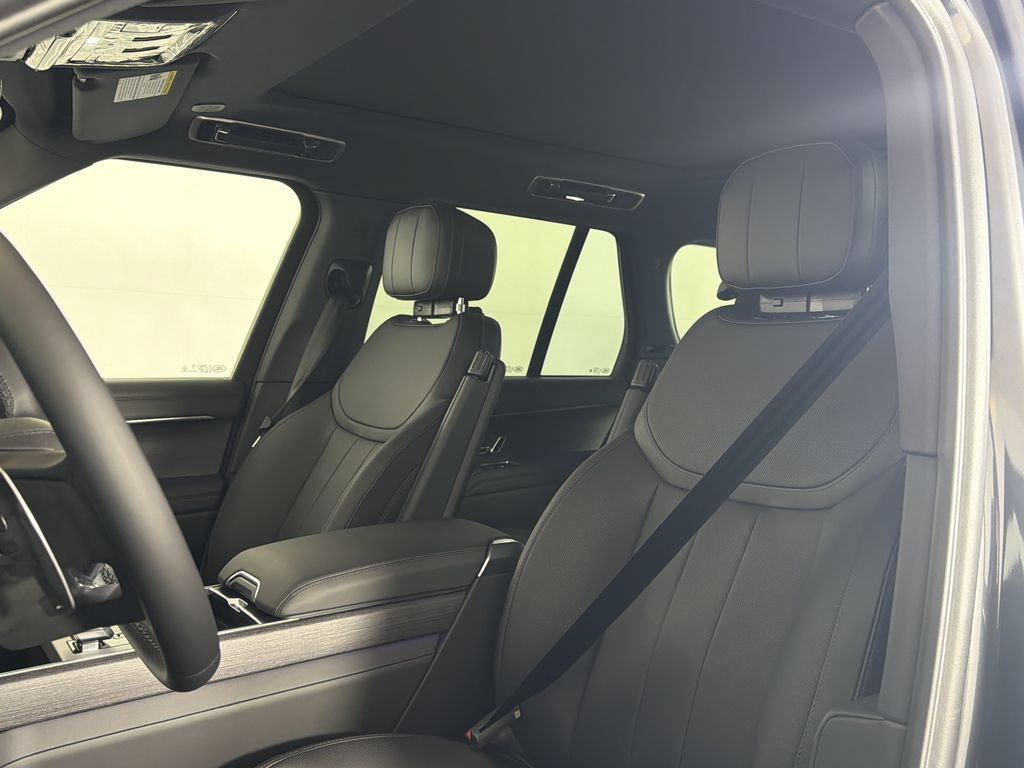 New 2026 Land Rover Range Rover SE AWD/4WD image 5