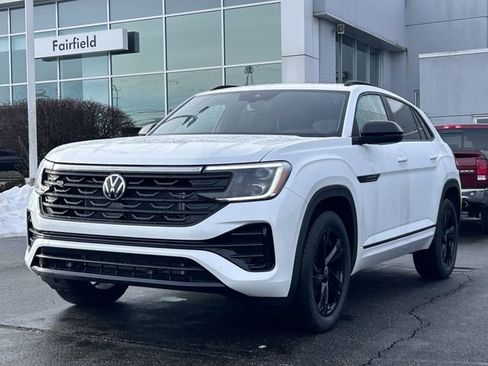 New 2026 Volkswagen Atlas Cross Sport SEL R-Line AWD/4WD image 3
