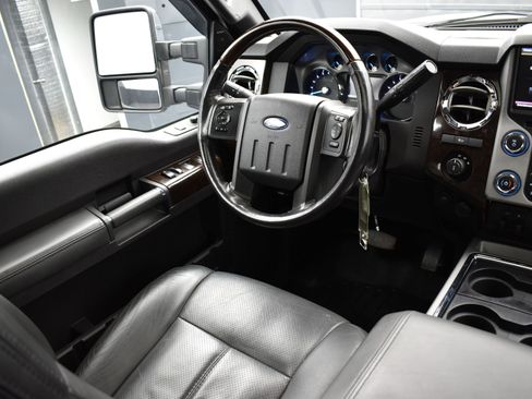 Used 2016 Ford F350 Platinum image 23