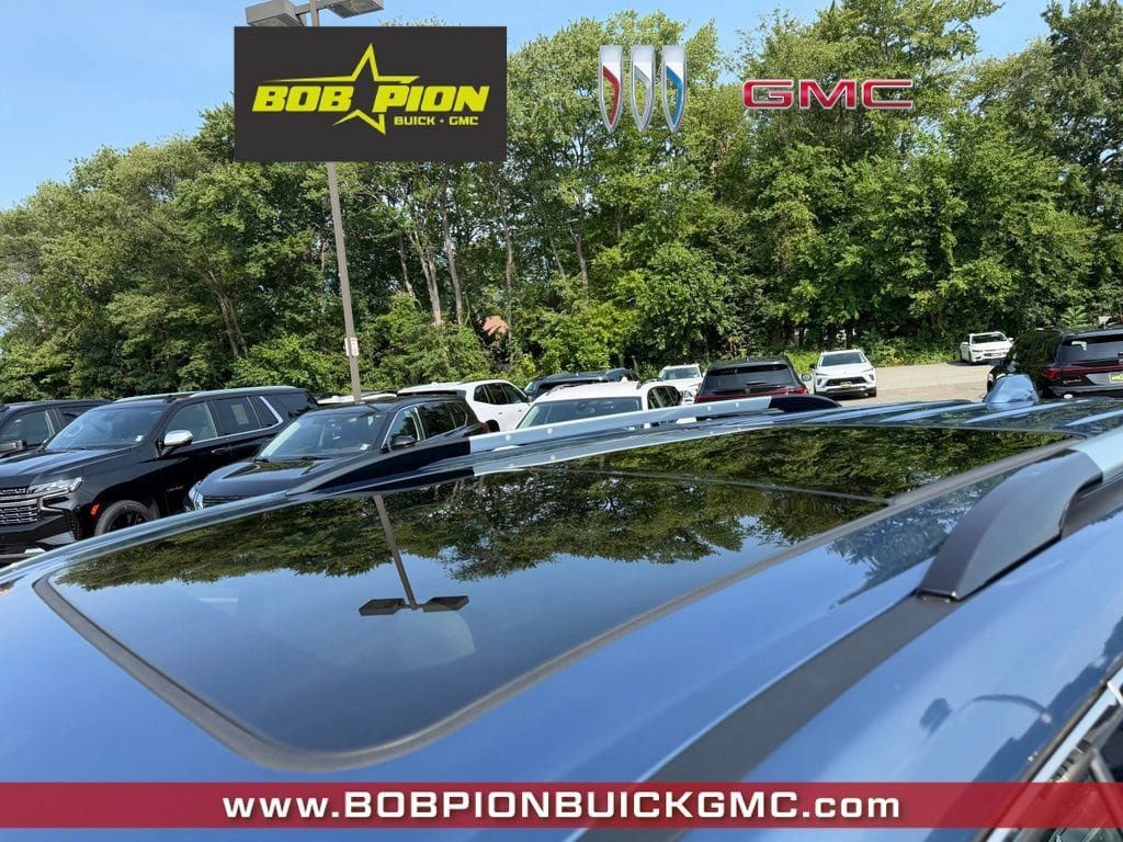 Used 2025 GMC Acadia Denali w/ Super Cruise Package AWD/4WD image 6