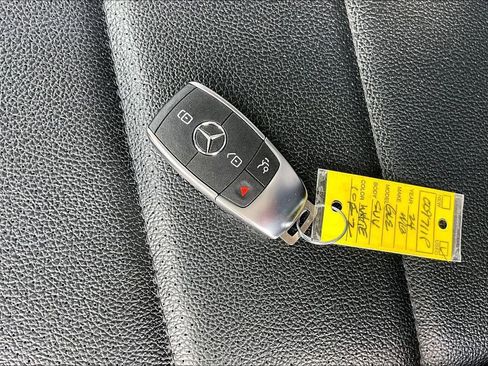 Certified 2024 Mercedes-Benz GLE 350 GLE 350 w/ 3rd Row Seat Package image 11