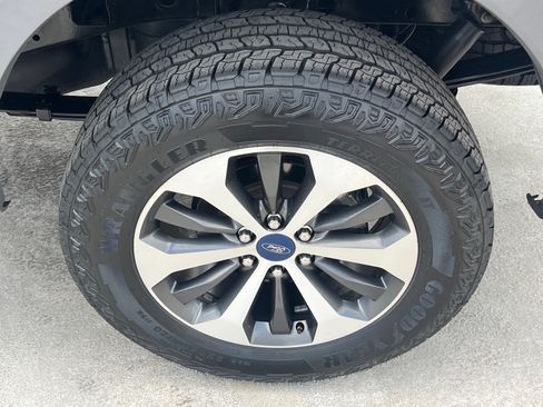 Certified 2020 Ford F150 XL w/ Equipment Group 101A Mid AWD/4WD image 21