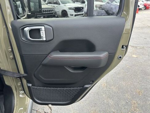 New 2026 Jeep Wrangler Unlimited Rubicon image 16