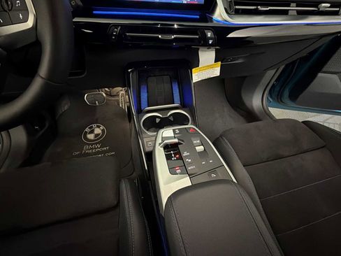 Used 2025 BMW X1 xDrive28i w/ M Sport Package image 17