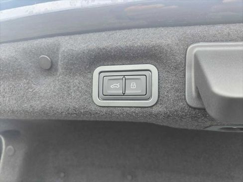 New 2026 Audi A6 Premium Plus AWD/4WD image 19