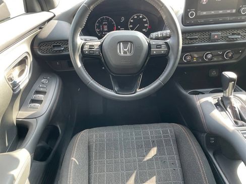 Used 2024 Honda HR-V Sport image 18