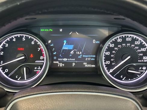 Used 2018 Toyota Camry XLE w/ Driver Assist Package FWD image 27