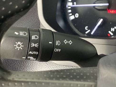 Used 2024 Toyota Tundra SR5 w/ SR5 Convenience Package AWD/4WD image 17