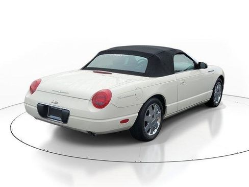 Used 2003 Ford Thunderbird Deluxe image 4