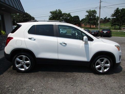Used 2016 Chevrolet Trax LTZ AWD/4WD image 9