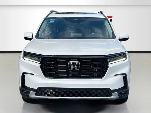 Used 2023 Honda Pilot Touring image 35