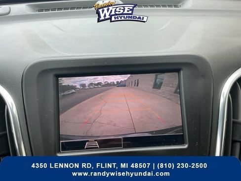 Used 2022 Chevrolet Equinox LT AWD/4WD image 21