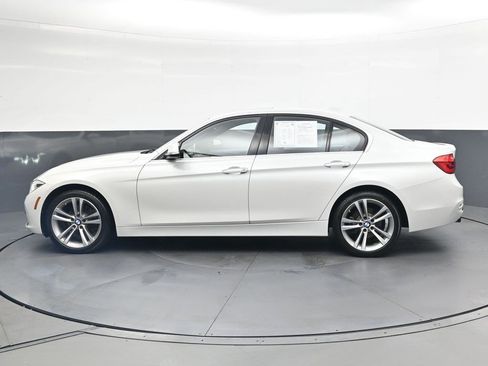Used 2017 BMW 330i Sedan RWD image 7