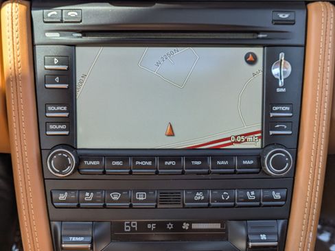 Used 2010 Porsche 911 Carrera 4S image 21