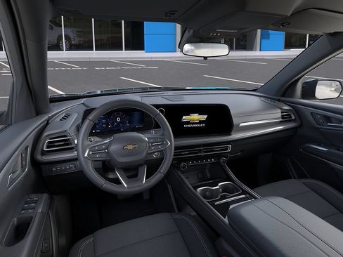 New 2027 Chevrolet Traverse LT w/ Midnight/Sport Edition AWD/4WD image 15