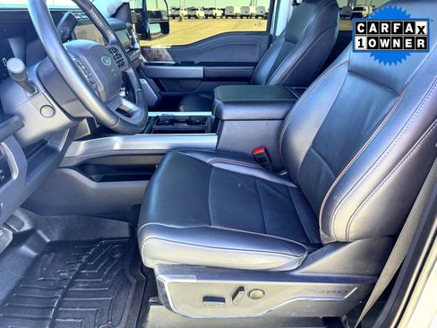 Used 2024 Ford F250 Lariat w/ Chrome Package image 12