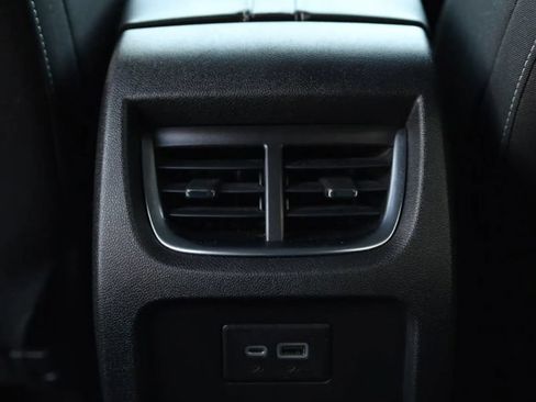 Used 2023 Chevrolet Blazer LT AWD/4WD image 36