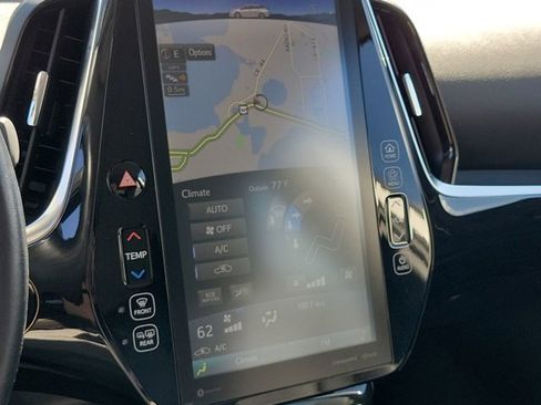 Used 2021 Toyota Prius Prime XLE w/ Carpet Mat Package (TMS) image 24
