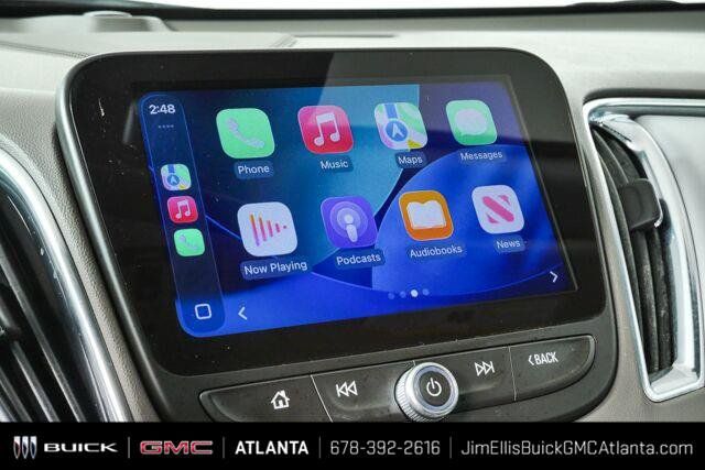 Certified 2018 Chevrolet Malibu Premier w/ Premier Sun and Wheel Package FWD image 17